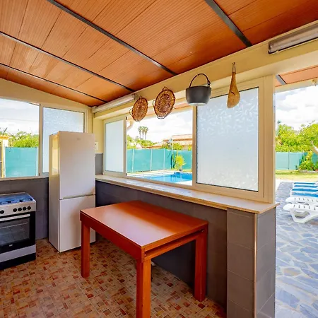 Cubo's Megan Casa de Férias Alhaurín de la Torre