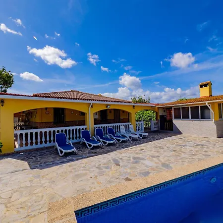 Holiday home Cubo's Megan Alhaurin de la Torre